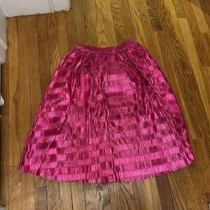 ShopBuru Elegant Pink Pleated Skirt